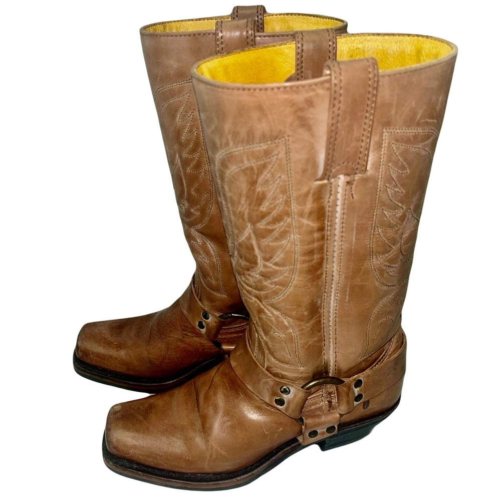 Frye Vintage Coral Embroidered Eagle Harness Boot, Size 6.